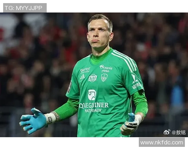 阿斯顿维拉崛起之路：重返英超巅峰的挑战与机遇